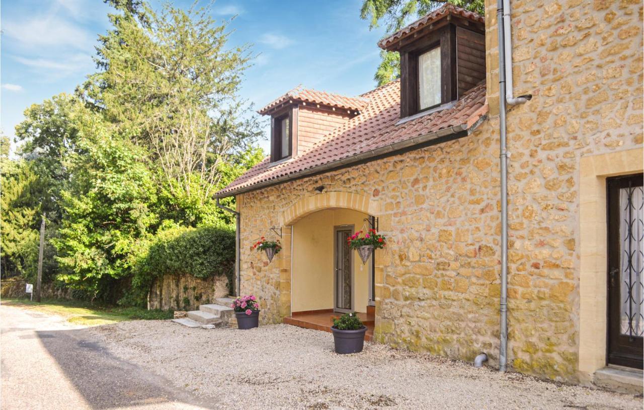 2 Bedroom Nice Home In Vitrac Vitrac  Bagian luar foto
